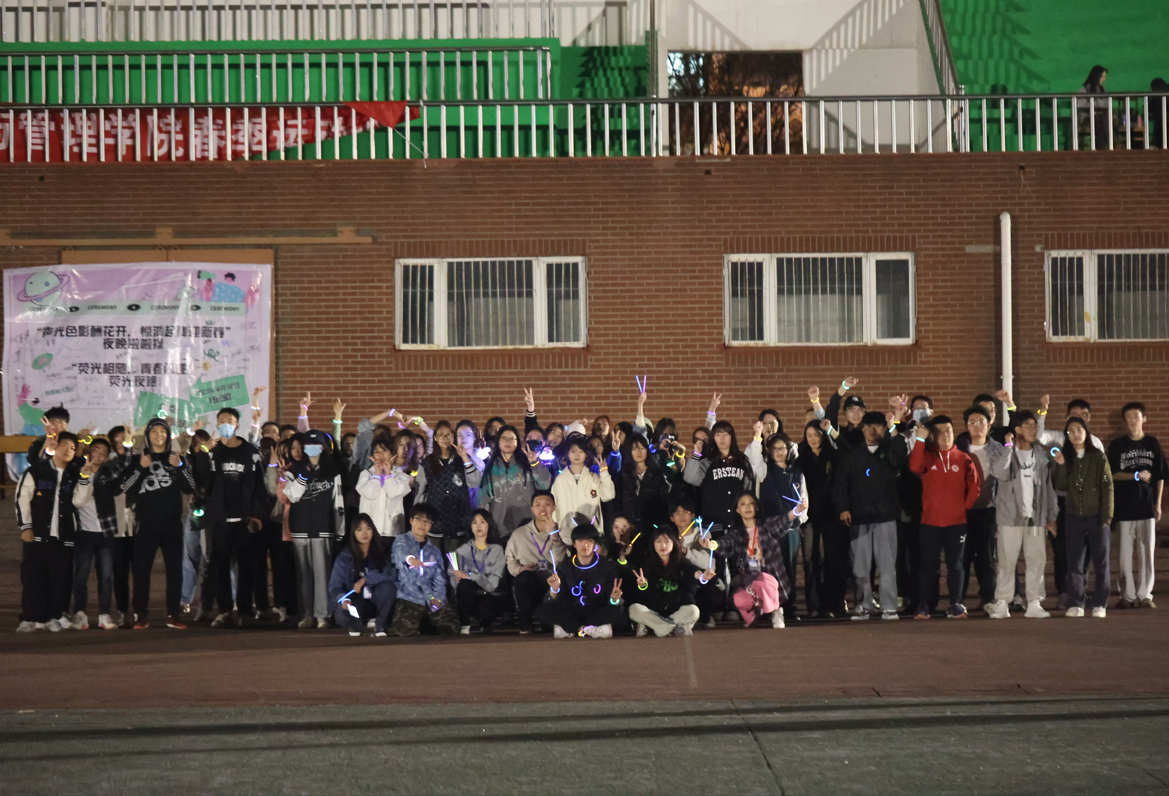 90d52f0859d24f2e82aeff7b958aa9ff.png image.png